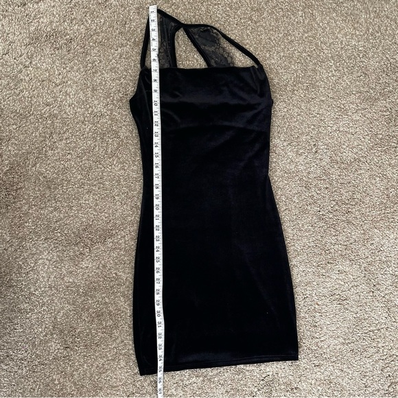Lulus Sultry Summoning Black Velvet Bodycon Dress - Picture 6 of 8